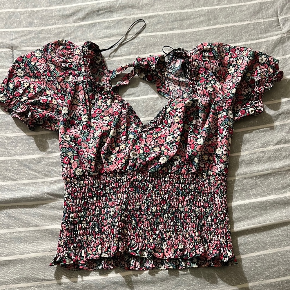 Floral top